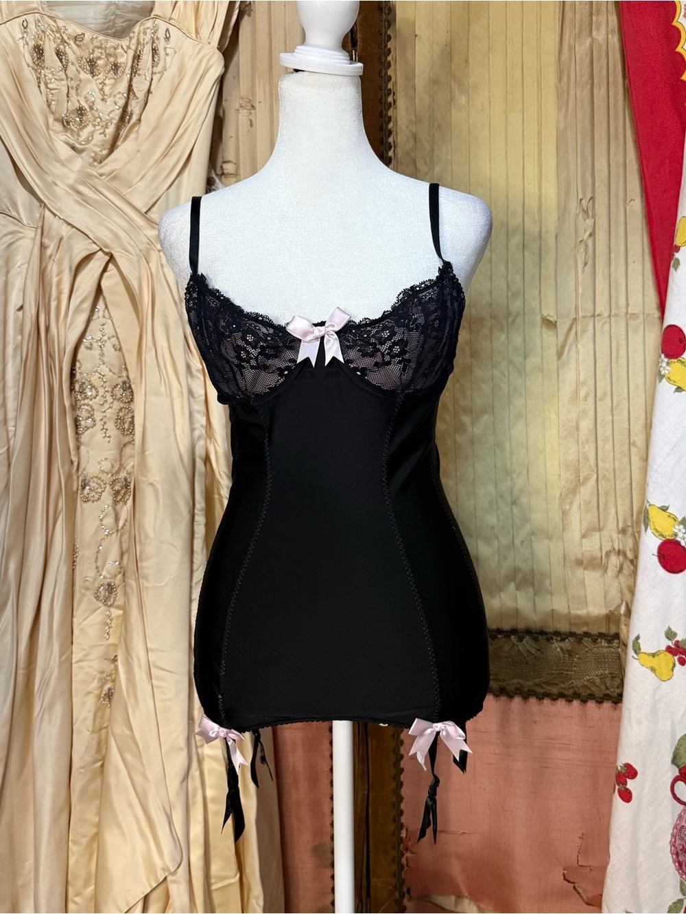 Y2K Victoria's Secret Black Chemise with Pink Bow Accents
